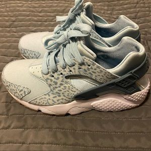 Huarache Run SE GS 'Ocean Bliss’